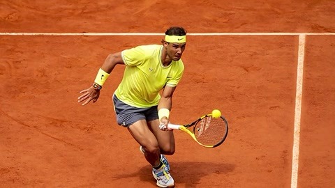 逐渐趋向年 逐渐趋向年