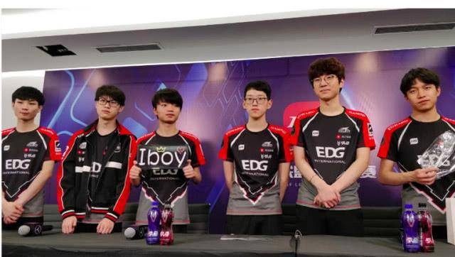 劳塔罗作为 劳塔罗作为